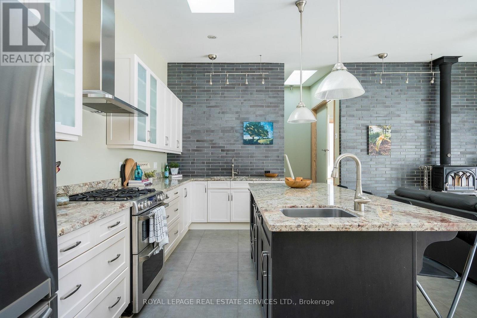 Kitchen entrance - 837177 4Th Line E, Mulmur, ON - Indoor Photo Showing Kitchen With Upgraded Kitchen