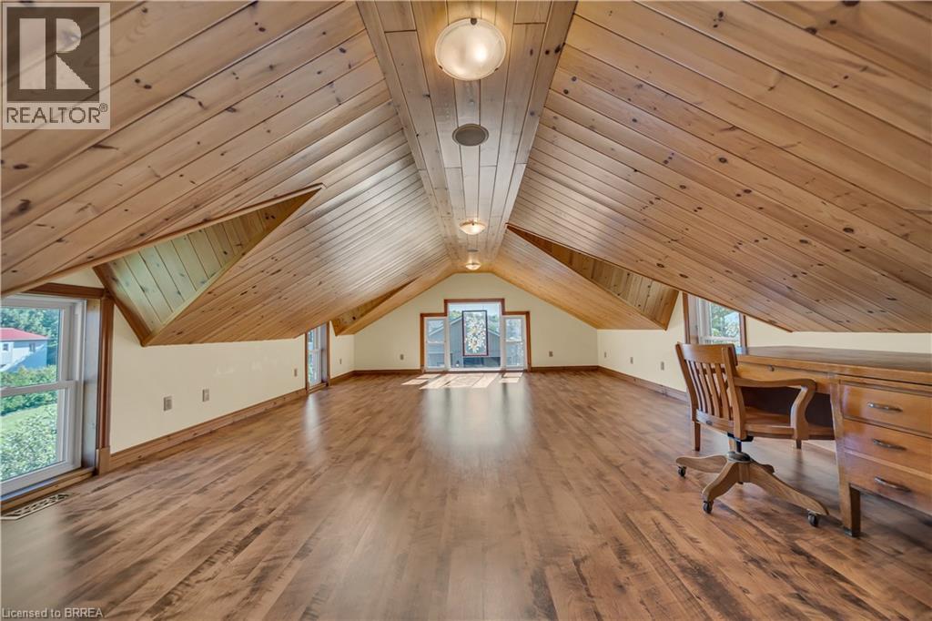 690 Wallace Avenue S, Listowel, ON - Indoor Photo Showing Other Room