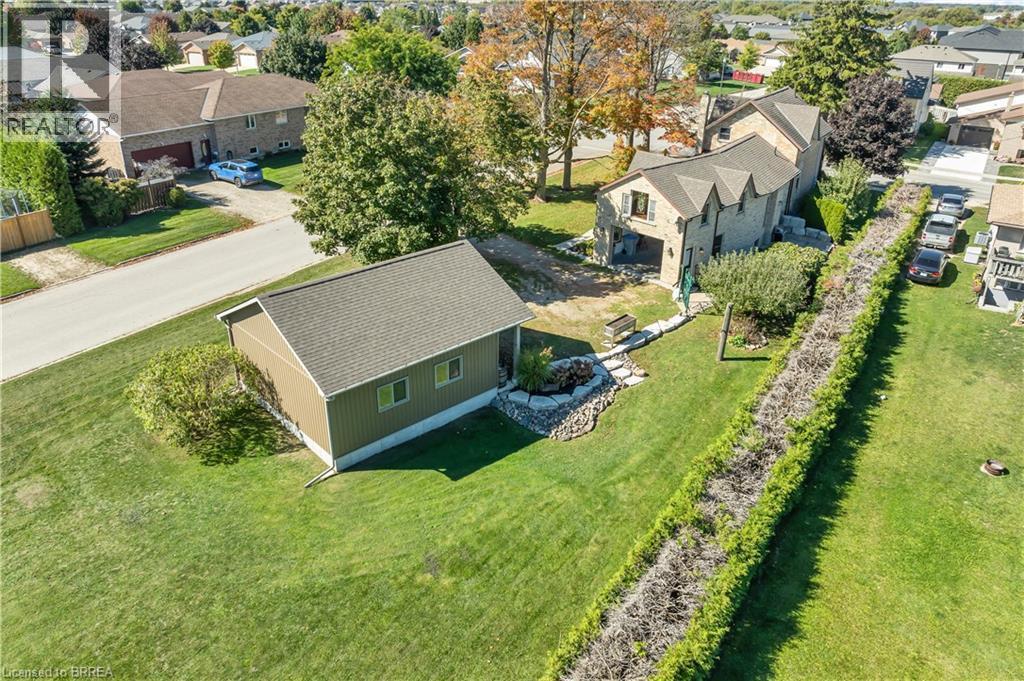 690 Wallace Avenue S, Listowel, ON - Outdoor