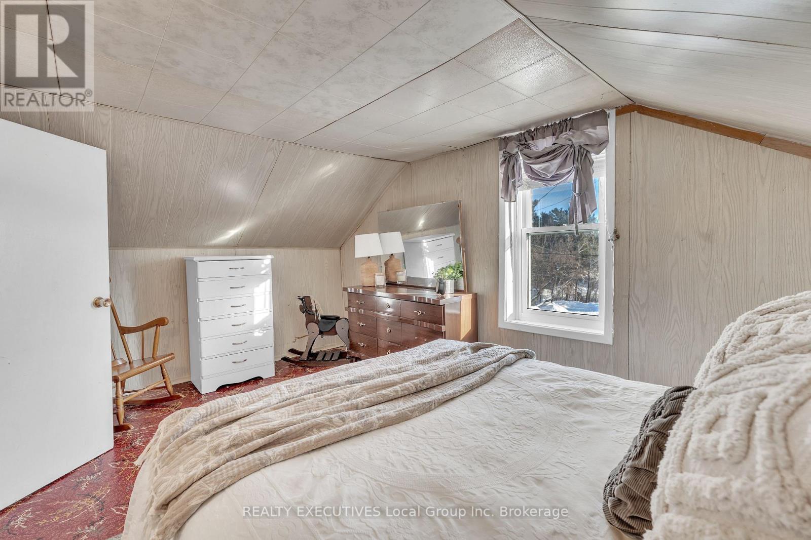 151 King Street, Callander, ON - Indoor Photo Showing Bedroom