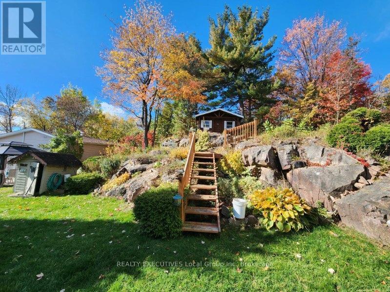 151 King Street, Callander, ON - Outdoor