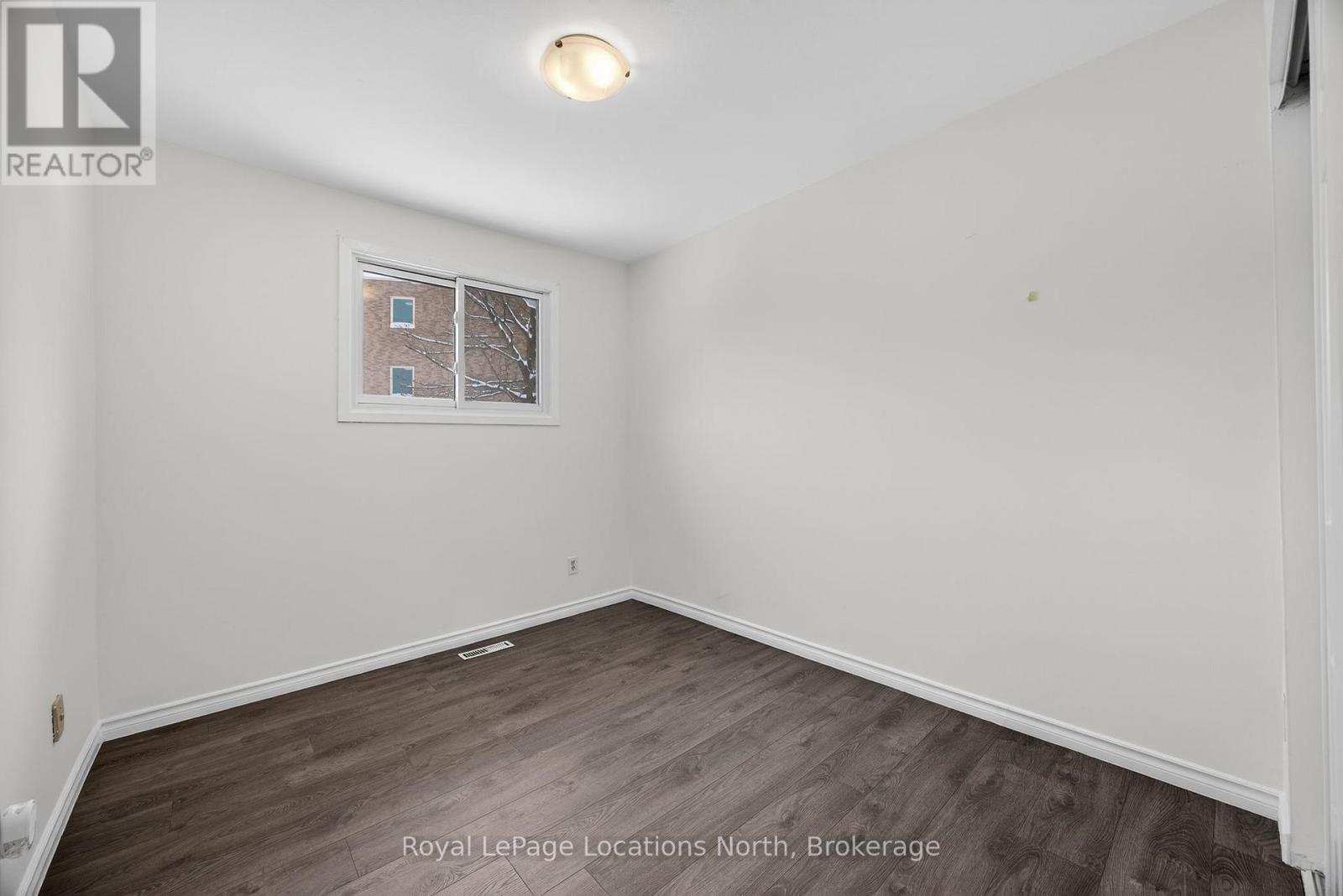 633 Tenth Street, Collingwood, ON - Indoor Photo Showing Other Room
