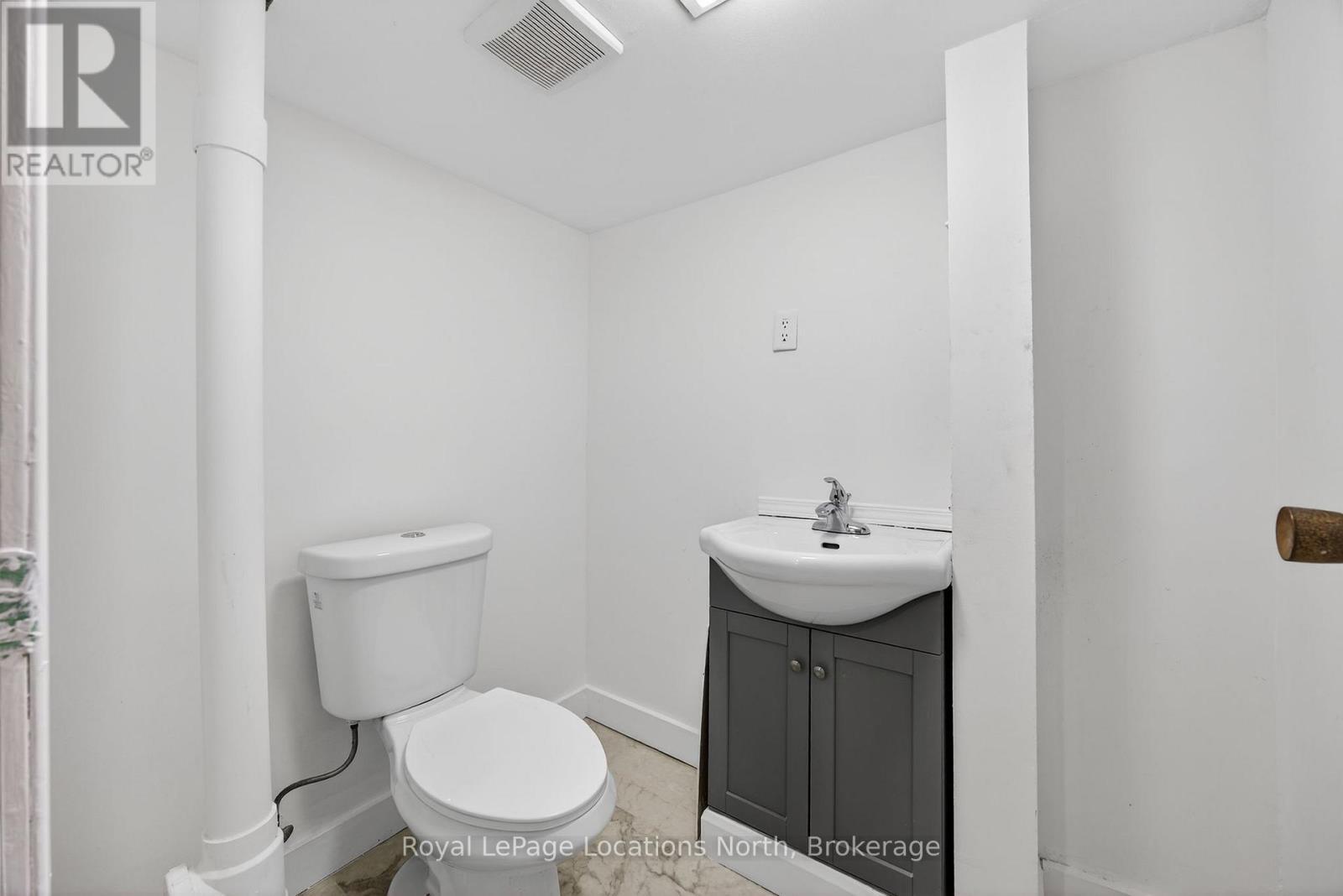 633 Tenth Street, Collingwood, ON - Indoor Photo Showing Bathroom