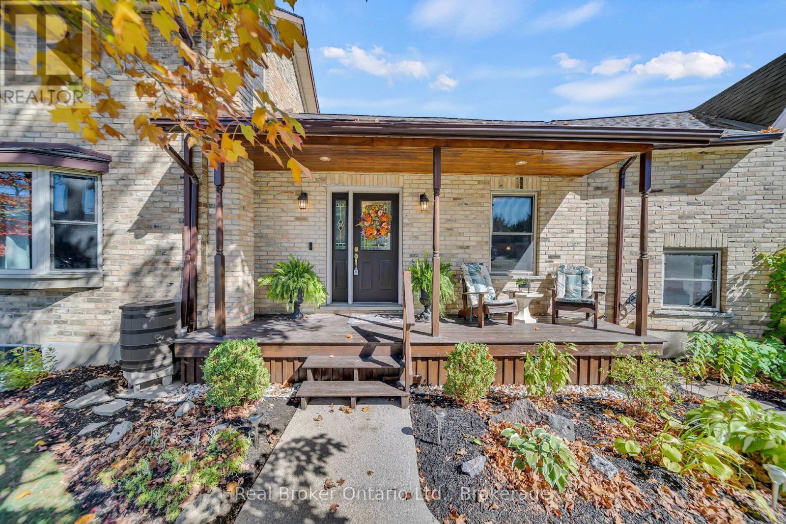 690 Wallace Avenue S, North Perth (Listowel), ON - Outdoor With Deck Patio Veranda