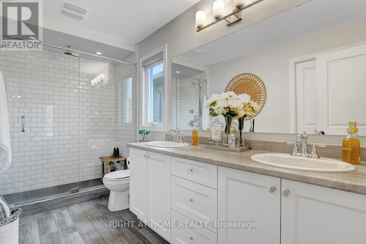 201 Versaille Street, Alfred And Plantagenet, ON - Indoor Photo Showing Bathroom