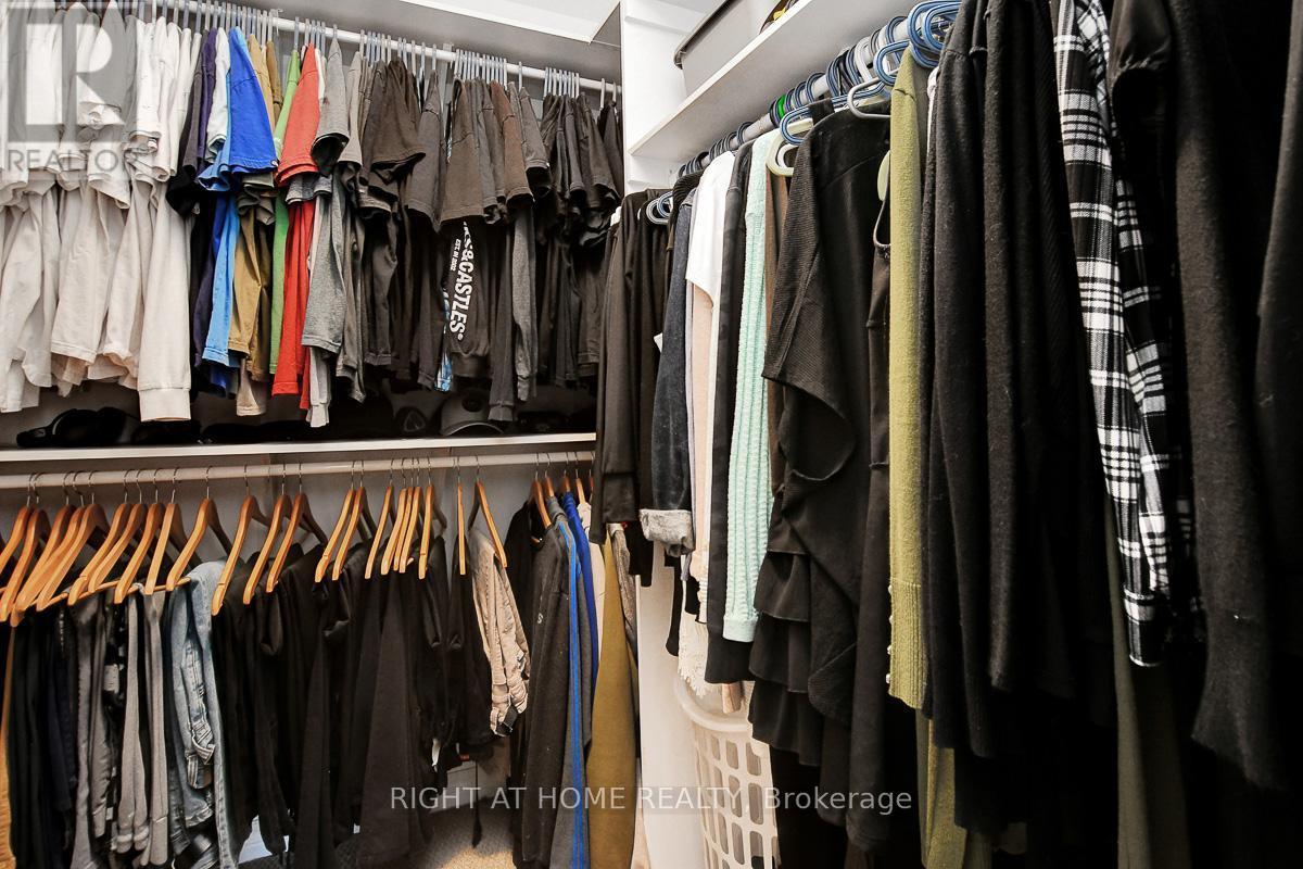 201 Versaille Street, Alfred And Plantagenet, ON - Indoor With Storage