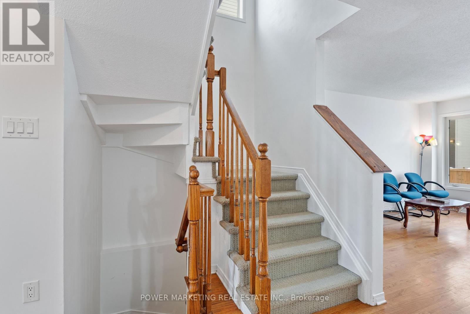 116 Esterbrook Drive, Ottawa, ON - Indoor Photo Showing Other Room