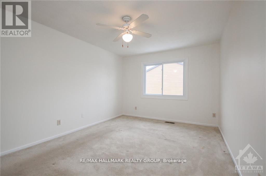 2088 Orient Park Drive, Ottawa, ON - Indoor Photo Showing Other Room