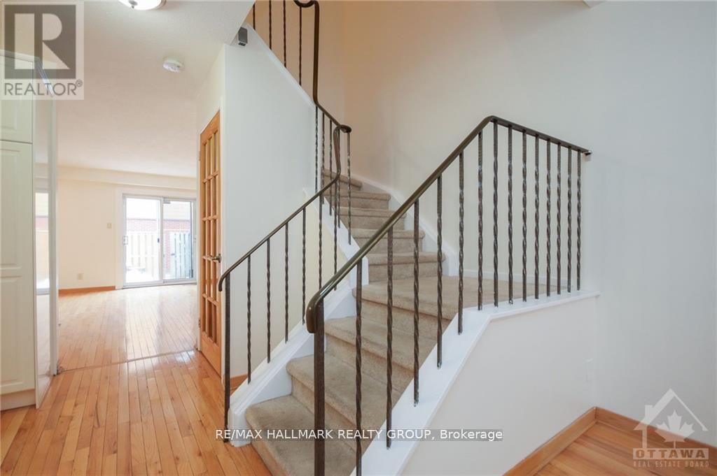 2088 Orient Park Drive, Ottawa, ON - Indoor Photo Showing Other Room