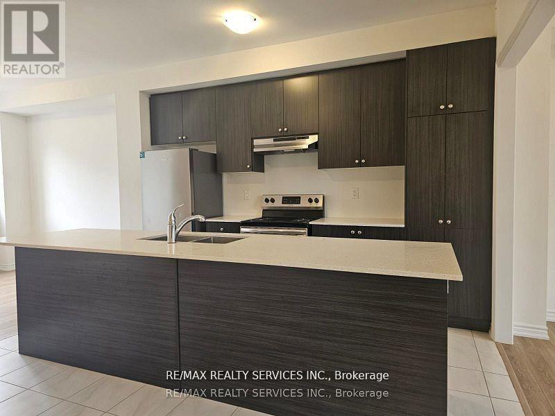 34 - 68 First Street, Orangeville, ON - Indoor Photo Showing Kitchen With Double Sink