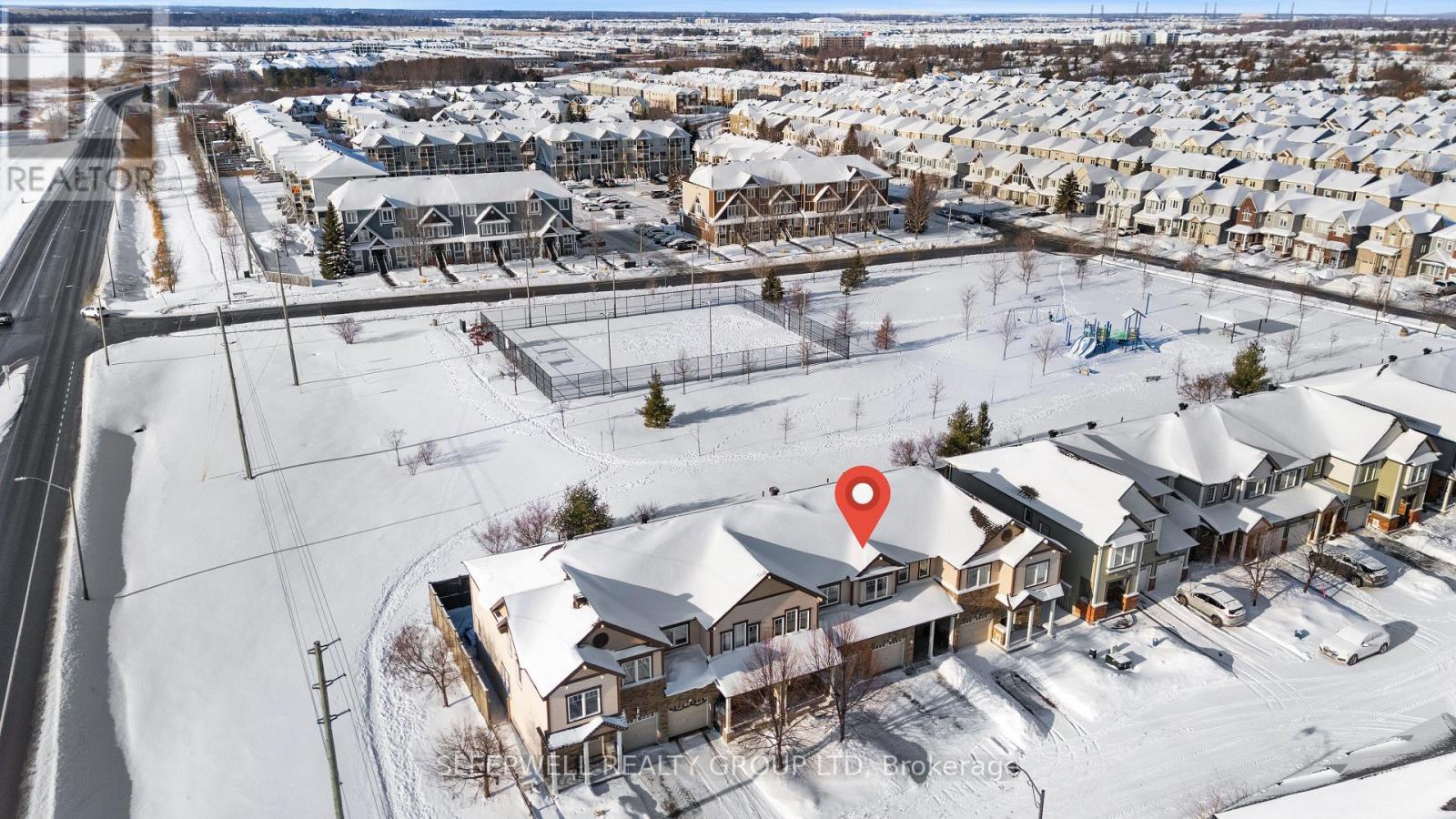 566 Meadowcreek Circle, Ottawa, ON - Outdoor With View