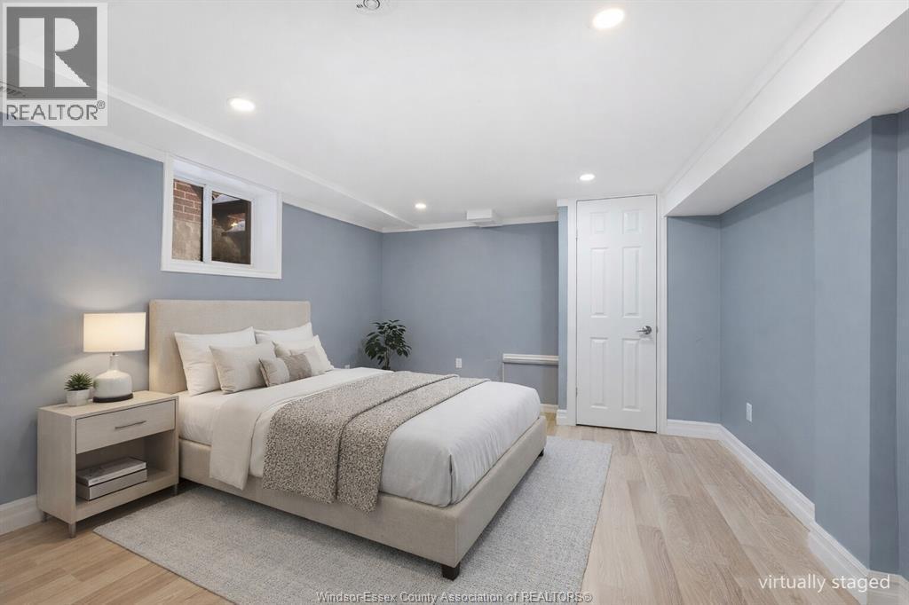 1106-08 Elm Avenue, Windsor, ON - Indoor Photo Showing Bedroom