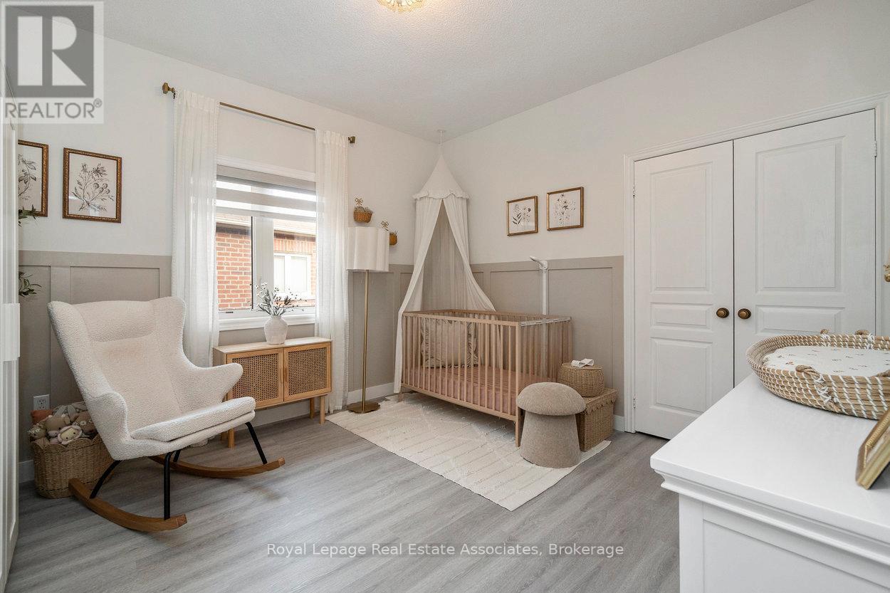 30 Danfield Court, Brampton, ON - Indoor Photo Showing Bedroom