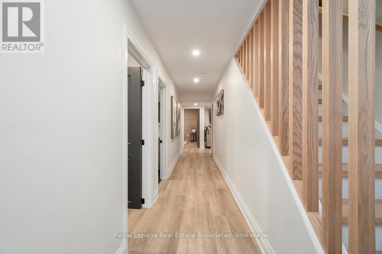 30 Danfield Court, Brampton, ON - Indoor Photo Showing Other Room