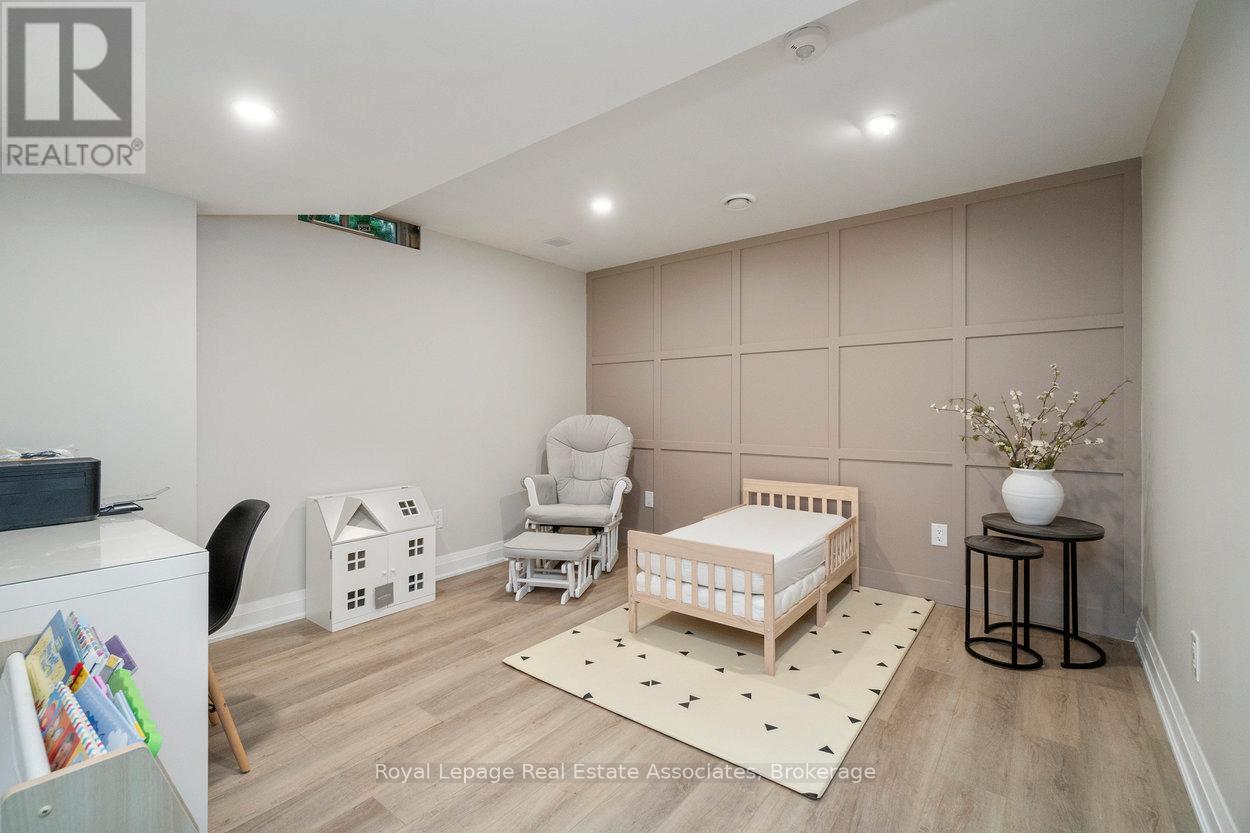 30 Danfield Court, Brampton, ON - Indoor