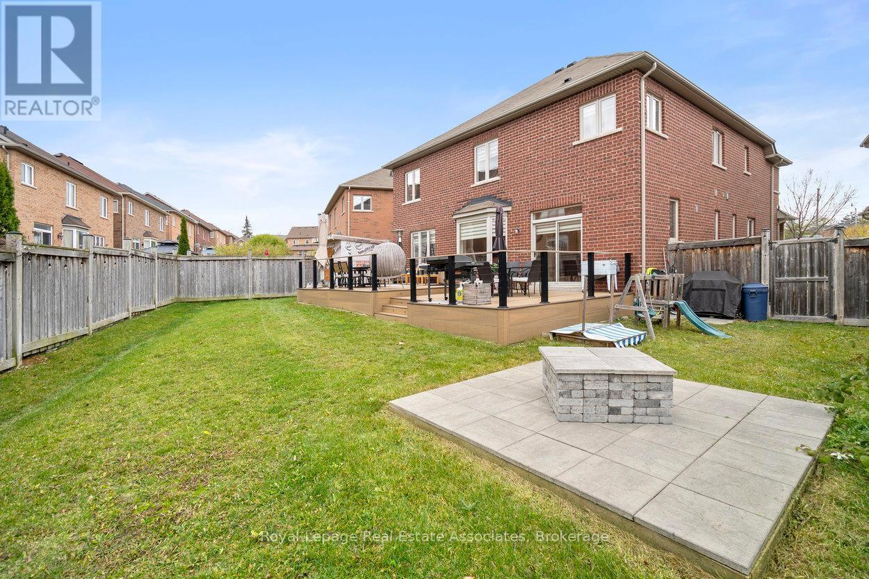 30 Danfield Court, Brampton, ON - Outdoor With Deck Patio Veranda With Exterior