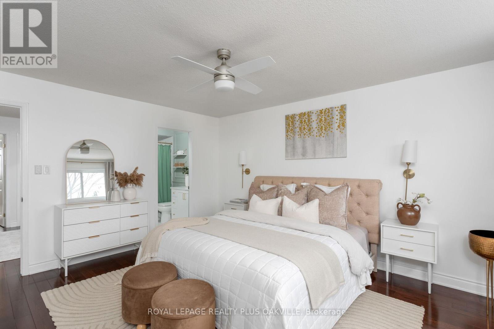 4074 Kryzan Drive, Burlington, ON - Indoor Photo Showing Bedroom