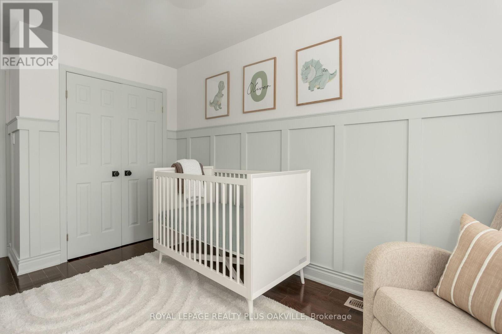 4074 Kryzan Drive, Burlington, ON - Indoor Photo Showing Bedroom