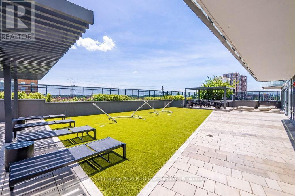 124 - 8 Nahani Way, Mississauga, ON - Outdoor