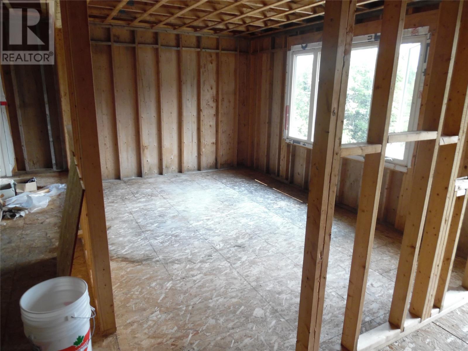 5 Harbour Drive, Hillview, NL - Indoor