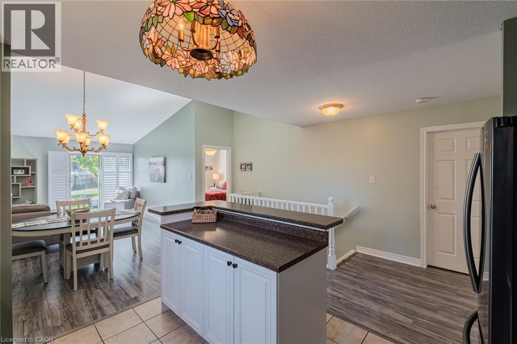 19 Somerset Drive Unit# 16, Port Dover, ON - Indoor Photo Showing Dining Room
