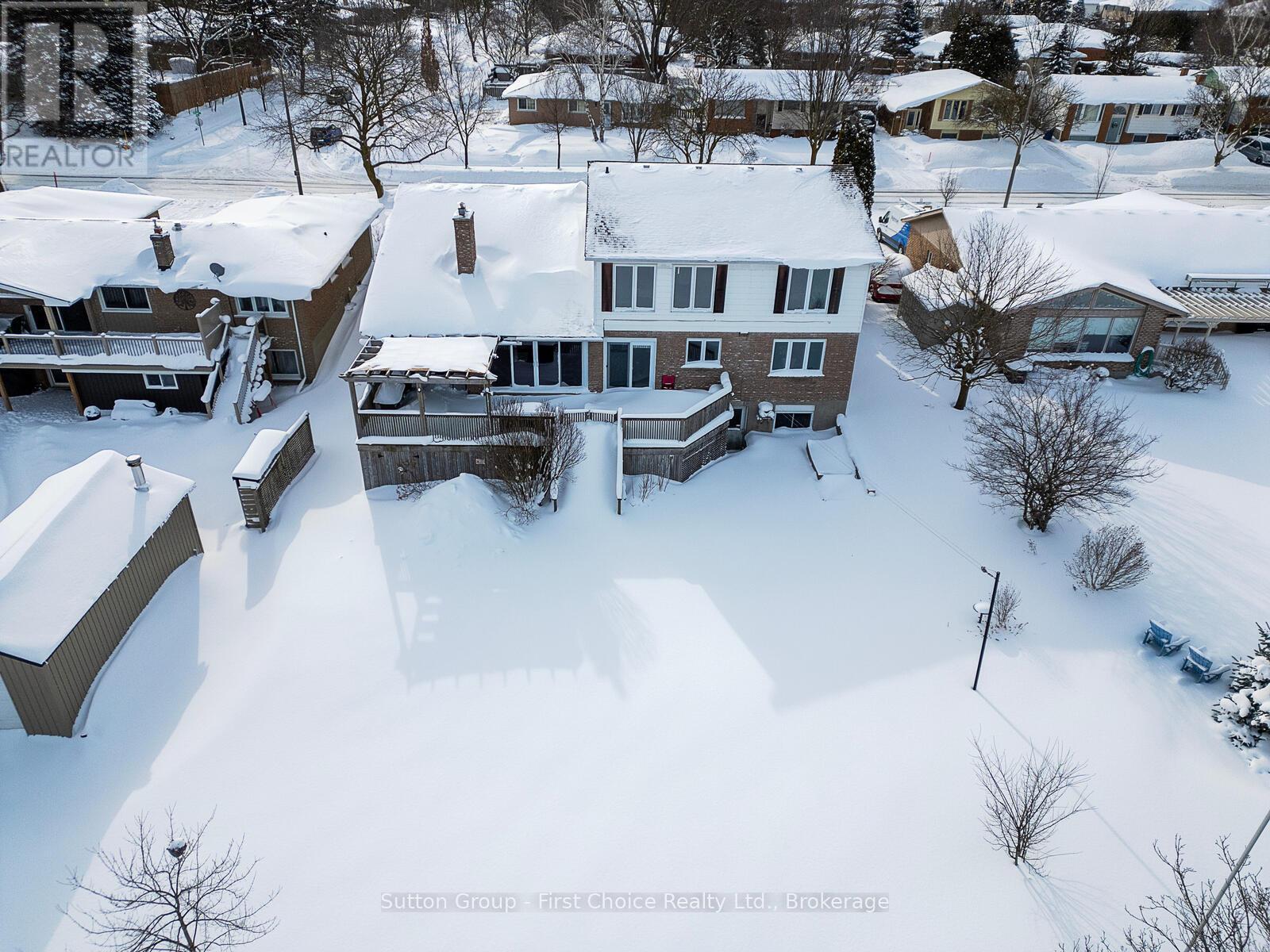 304 Devon Street, Stratford, ON - Outdoor