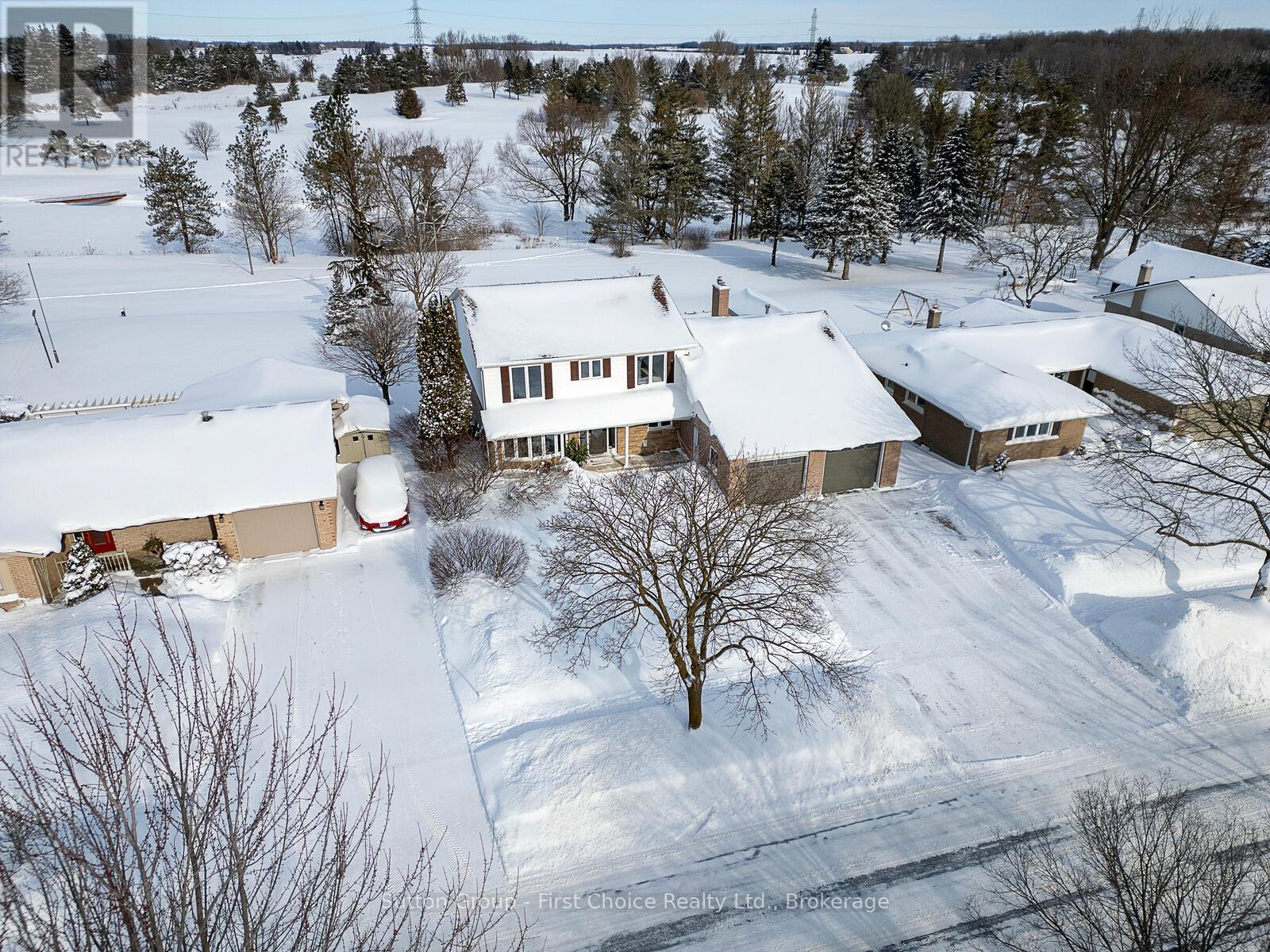 304 Devon Street, Stratford, ON - Outdoor