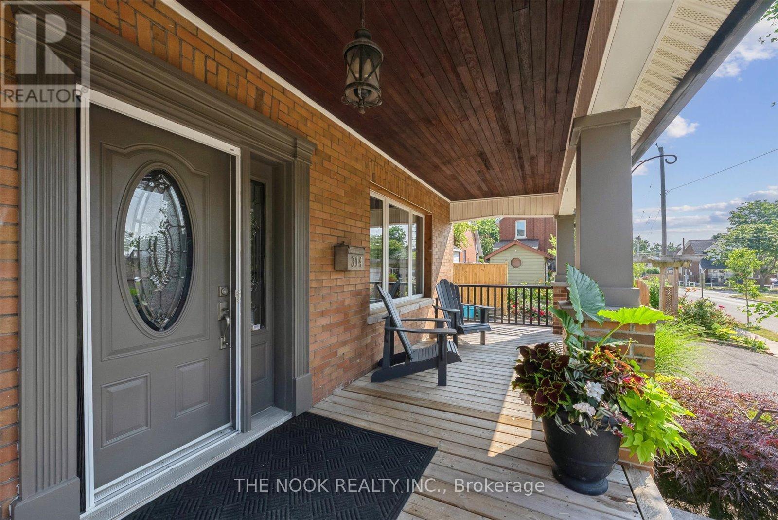 314 Richmond Street E, Oshawa (O'Neill), ON - Outdoor With Deck Patio Veranda With Exterior
