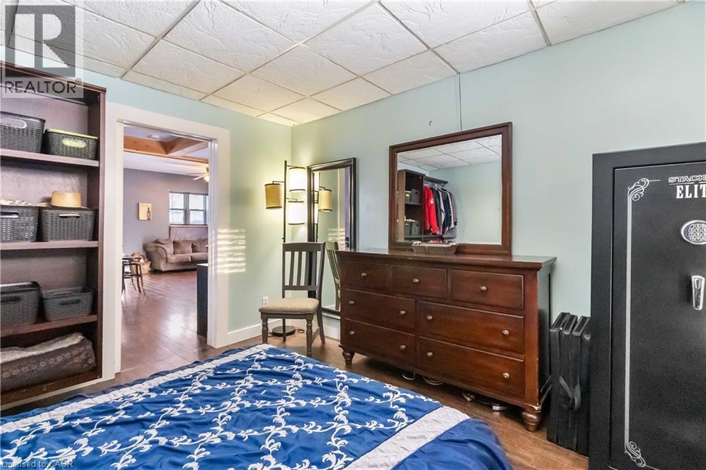 Bedroom with wood type floors - 112 Eagle Avenue, Brantford, ON - Indoor Photo Showing Bedroom
