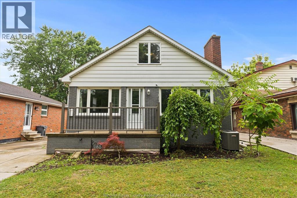 285 Belleperche Place, Windsor, ON - Outdoor With Deck Patio Veranda