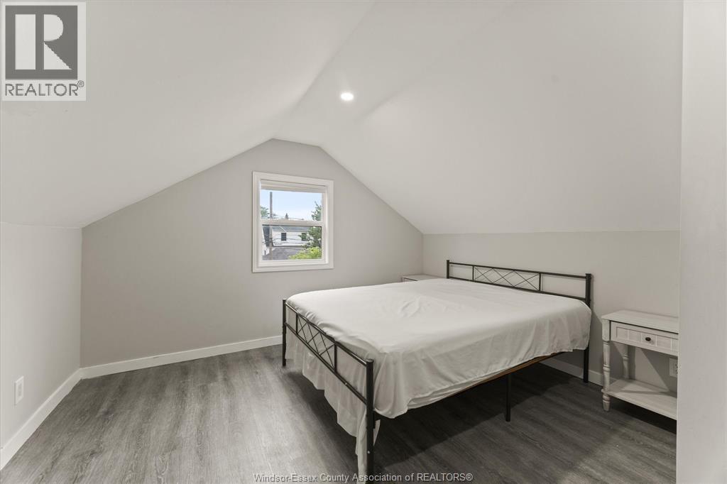 285 Belleperche Place, Windsor, ON - Indoor Photo Showing Bedroom