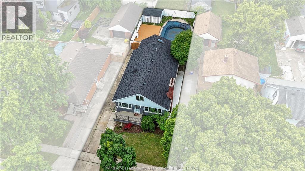 285 Belleperche Place, Windsor, ON - Outdoor
