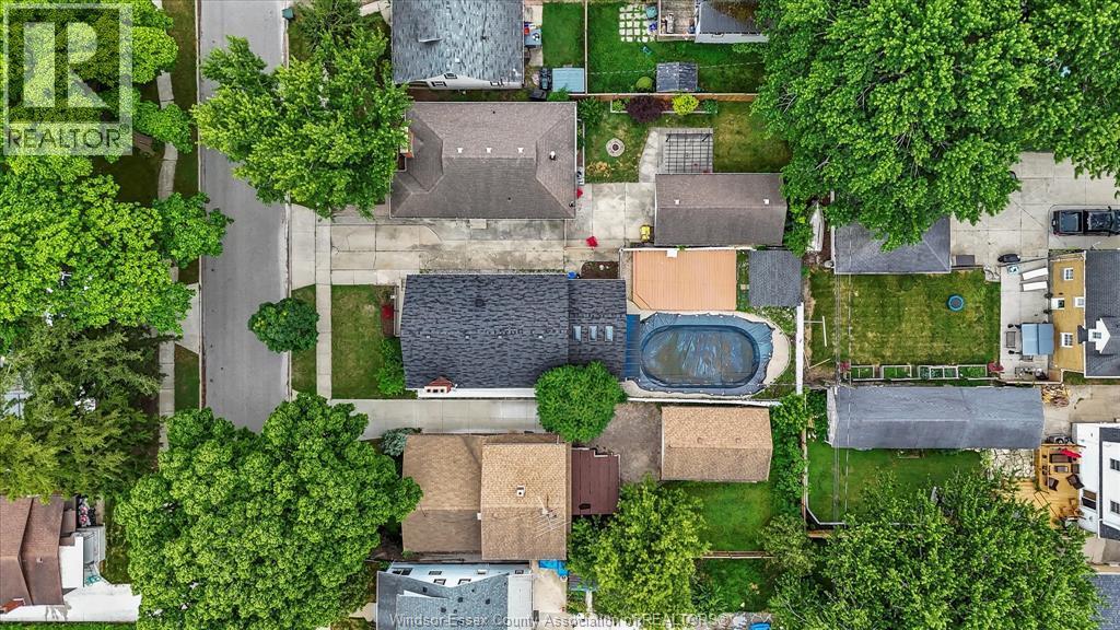 285 Belleperche Place, Windsor, ON - Outdoor