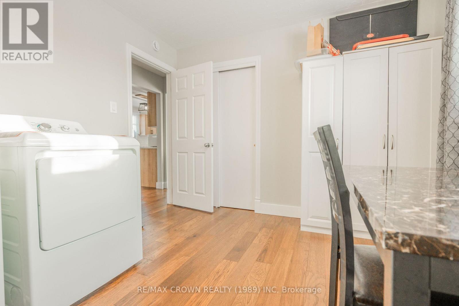 37 Clark Street, Kapuskasing, ON - Indoor Photo Showing Laundry Room