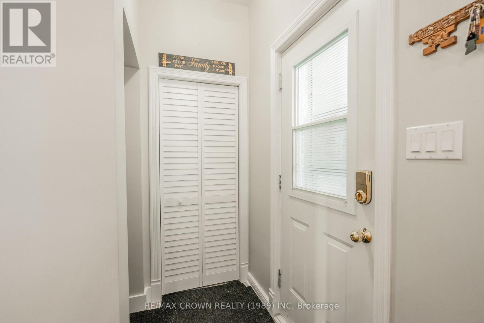 37 Clark Street, Kapuskasing, ON - Indoor Photo Showing Other Room