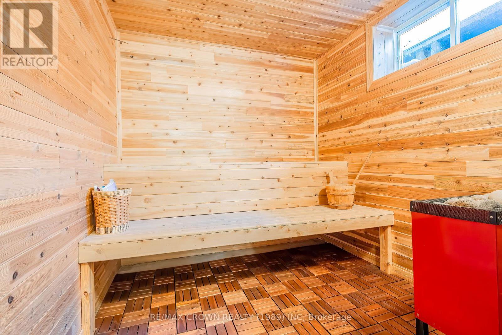 37 Clark Street, Kapuskasing, ON - Indoor Photo Showing Other Room