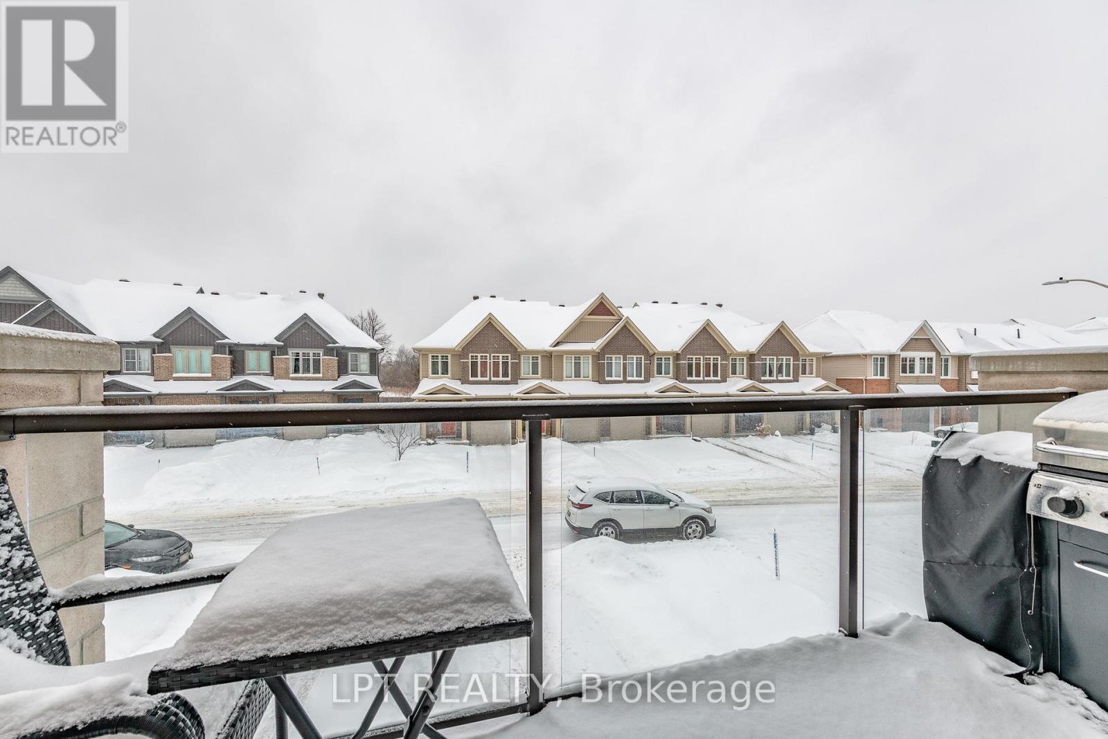 202 Hawkmere Way, Ottawa, ON - Outdoor With Balcony