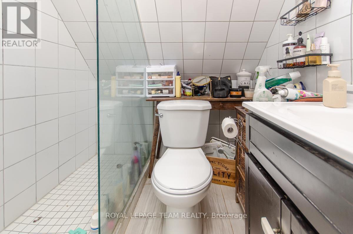 Unit 5 - 46 James Street, Ottawa, ON - Indoor Photo Showing Bathroom
