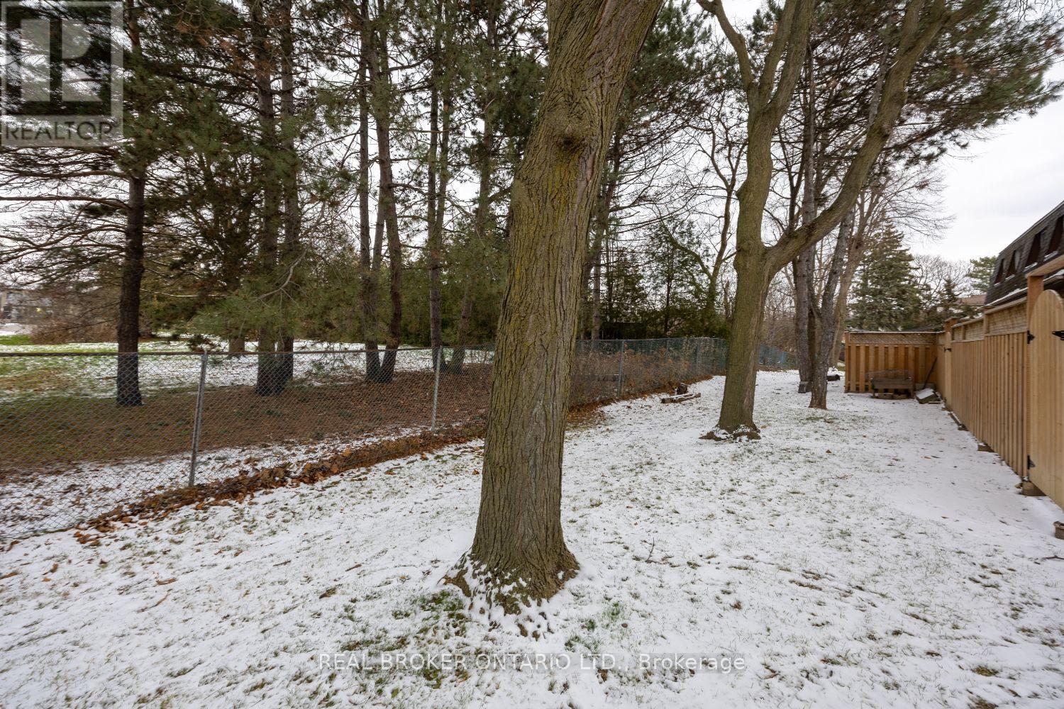 37 Macey Court, Ajax (Central West), ON - Outdoor