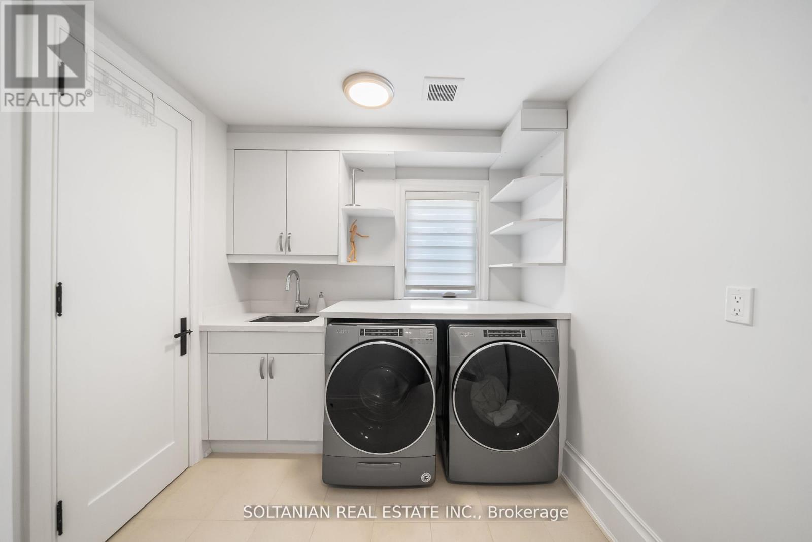352 Patricia Avenue, Toronto, ON - Indoor Photo Showing Laundry Room