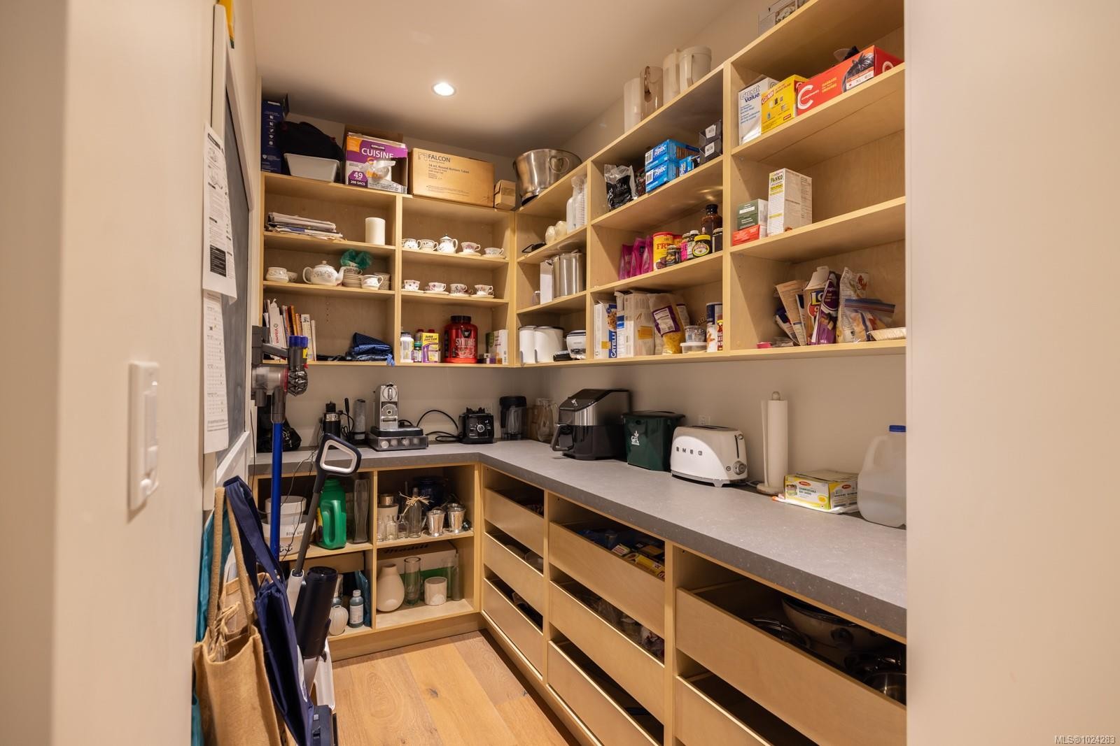 2149 Champions Way, Langford, BC