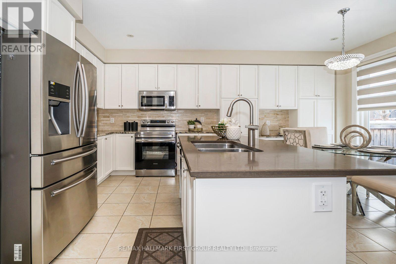 49 Bignell Crescent, Ajax, ON - Indoor Photo Showing Kitchen With Double Sink With Upgraded Kitchen