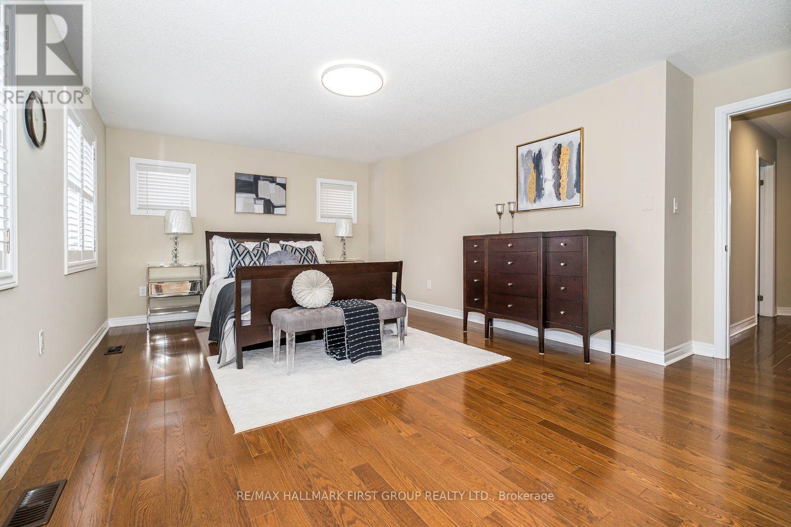 49 Bignell Crescent, Ajax, ON - Indoor