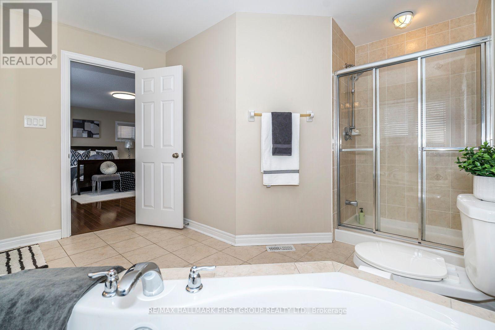49 Bignell Crescent, Ajax, ON - Indoor Photo Showing Bathroom