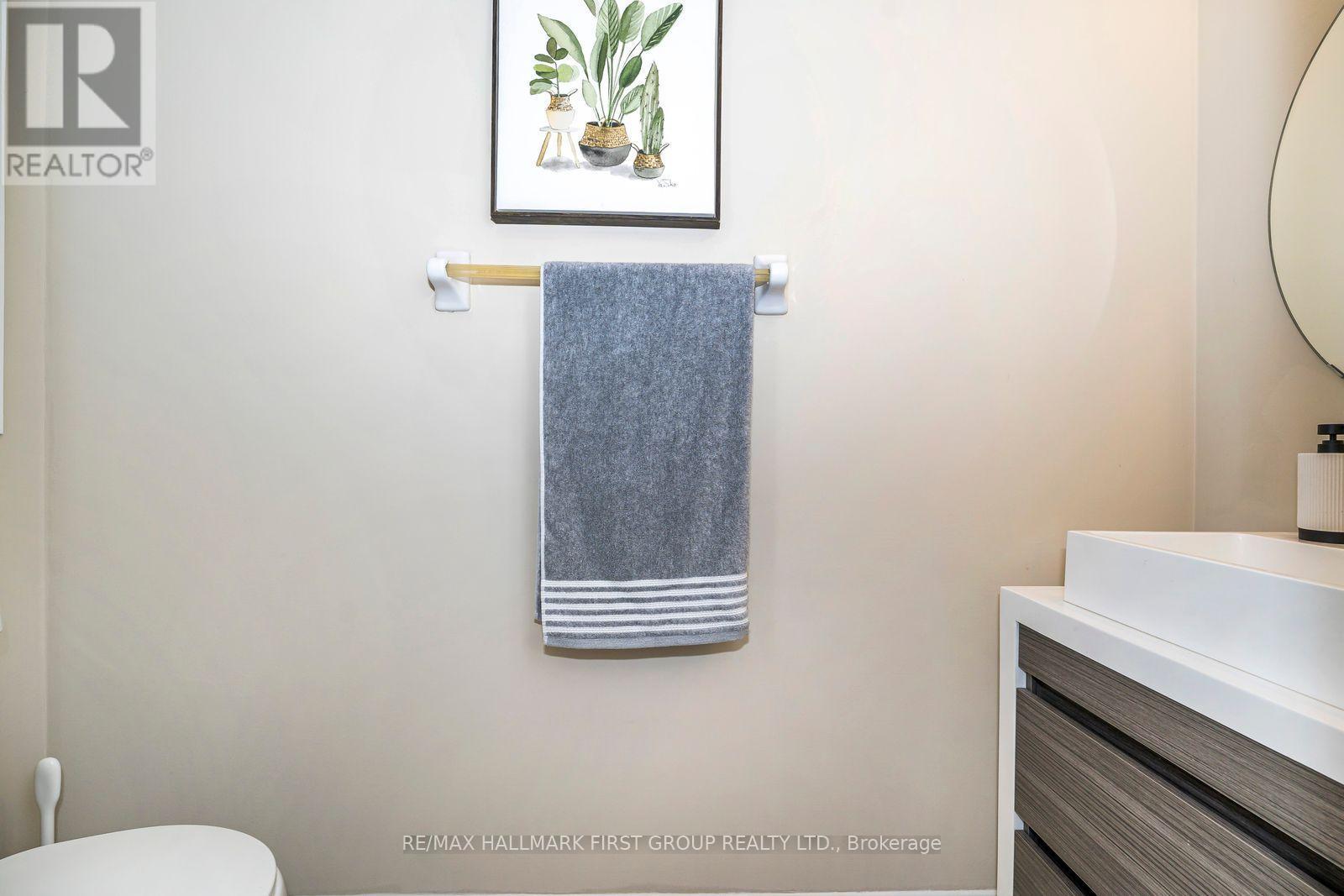 49 Bignell Crescent, Ajax, ON - Indoor Photo Showing Bathroom