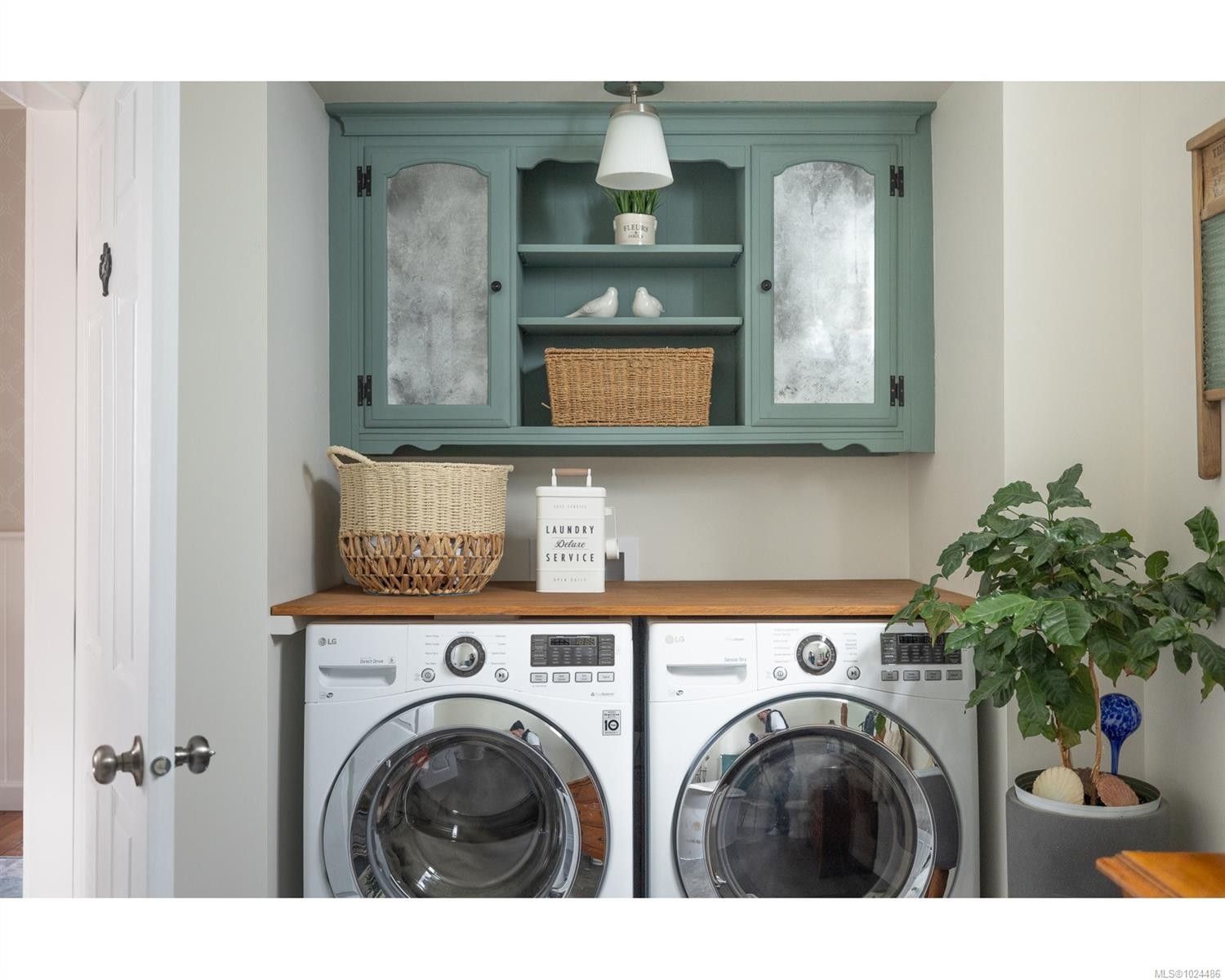 457 Milton St, Nanaimo, BC