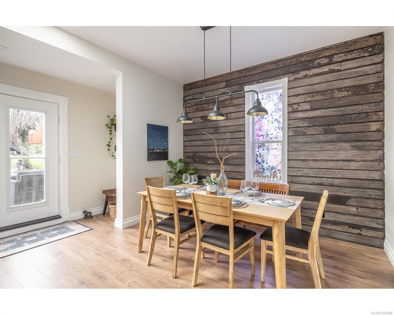 457 Milton St, Nanaimo, BC