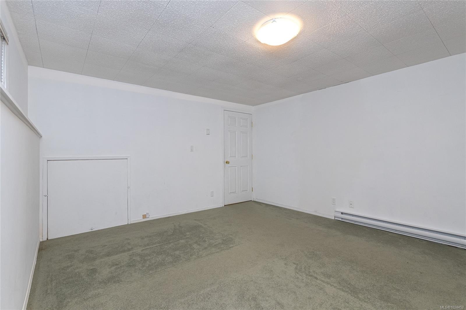 1697 Cedarwood Close, Saanich, BC