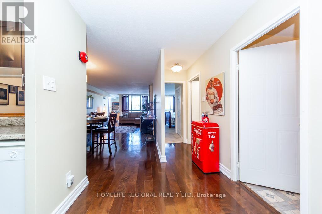 202 - 1665 Pickering Parkway, Pickering, ON - Indoor Photo Showing Other Room