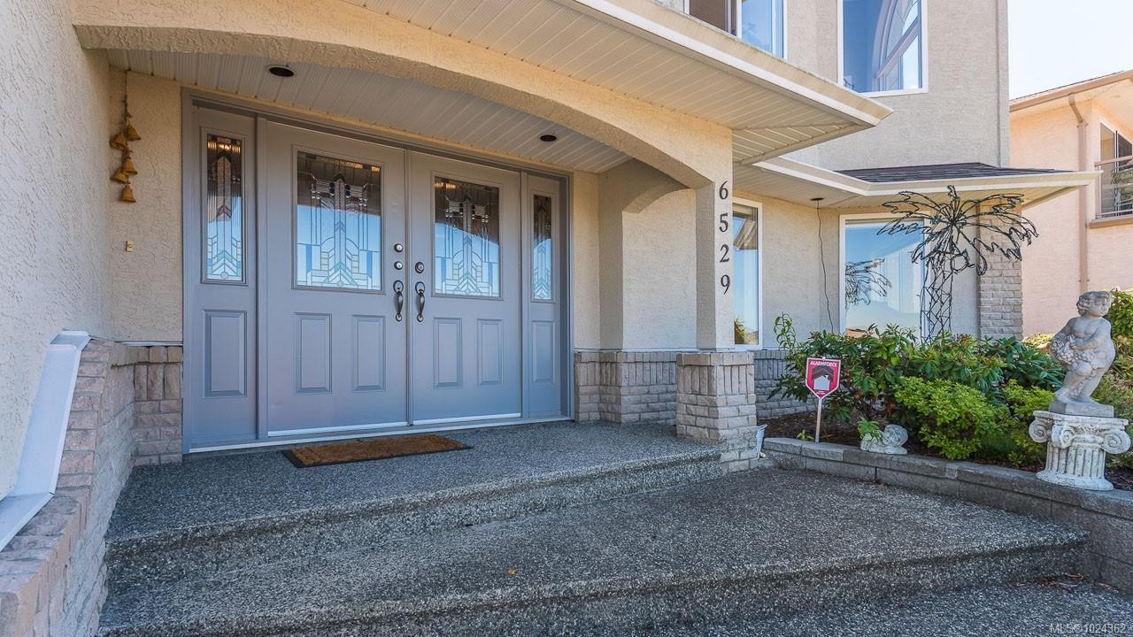 6529 Raven Rd, Nanaimo, BC